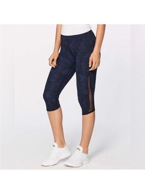 Lululemon Train Times Crop 16” Midnight Navy Camo Mesh Panel Leggings Size 6